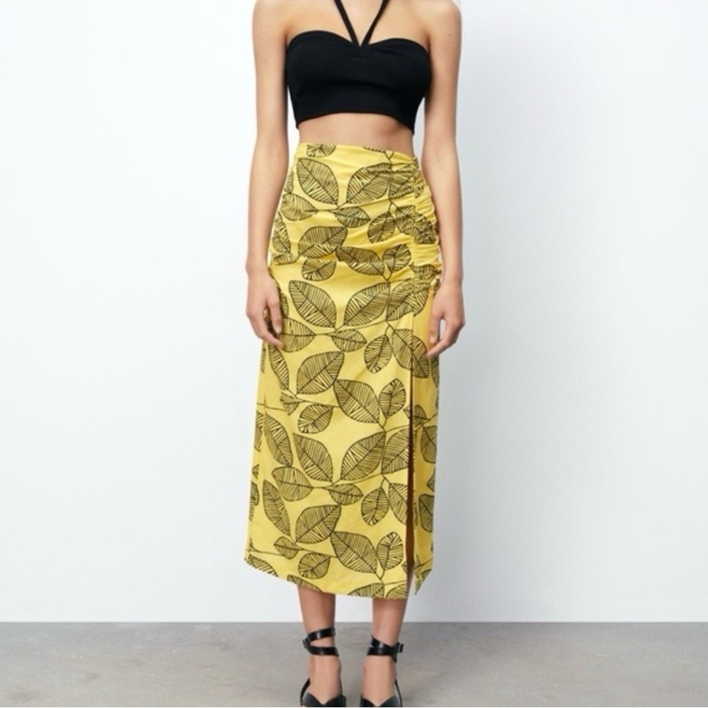 Zara Yellow Leaf Print Midi Skirt